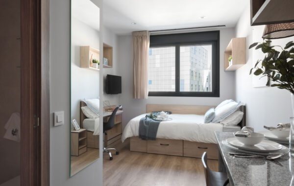 Alpha Contract - Residencia Barcelona