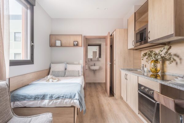 Mobiliario personalizado en Residencia Bilbao, Alpha Contract