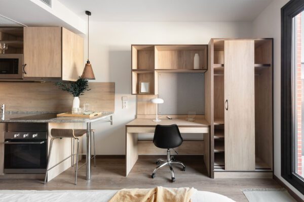 Mobiliario contract para Nodis Apartamentos Hotel Pozuelo, Alpha Contract