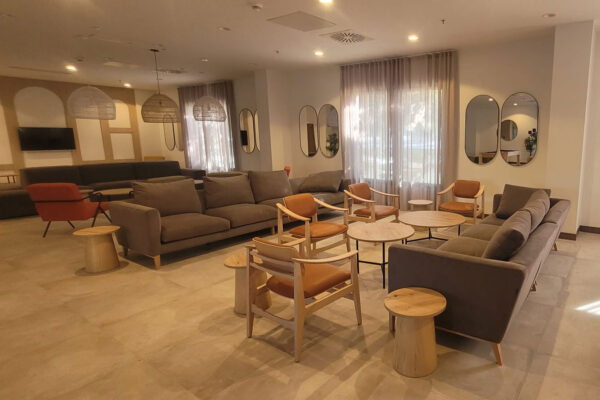 Alpha Contract - Residencia en Málaga